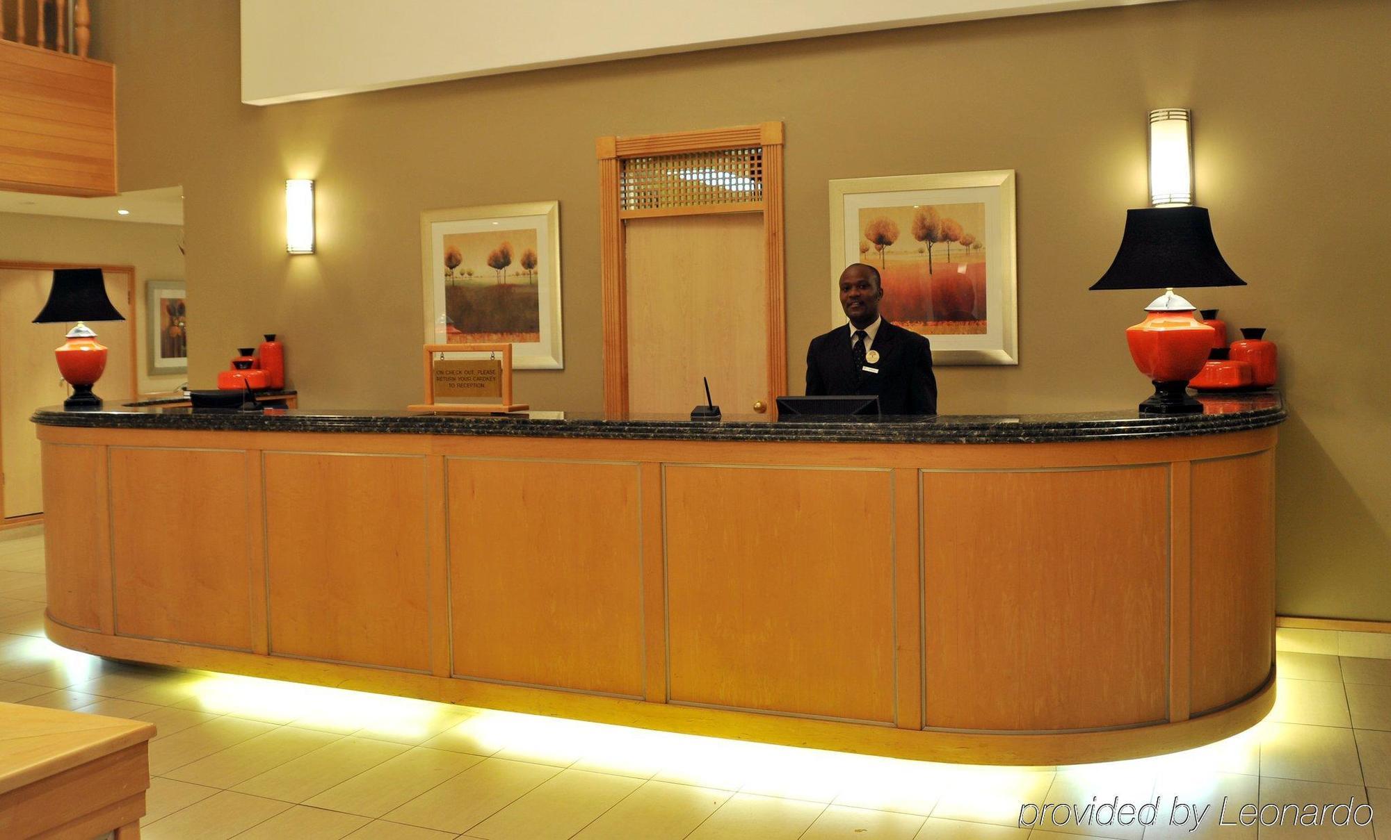 The Elegant Lodge Menlo Park Pretoria Bagian luar foto