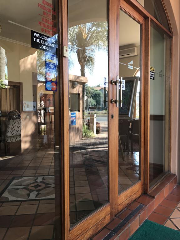 The Elegant Lodge Menlo Park Pretoria Bagian luar foto