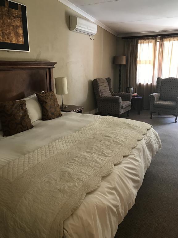 The Elegant Lodge Menlo Park Pretoria Bagian luar foto