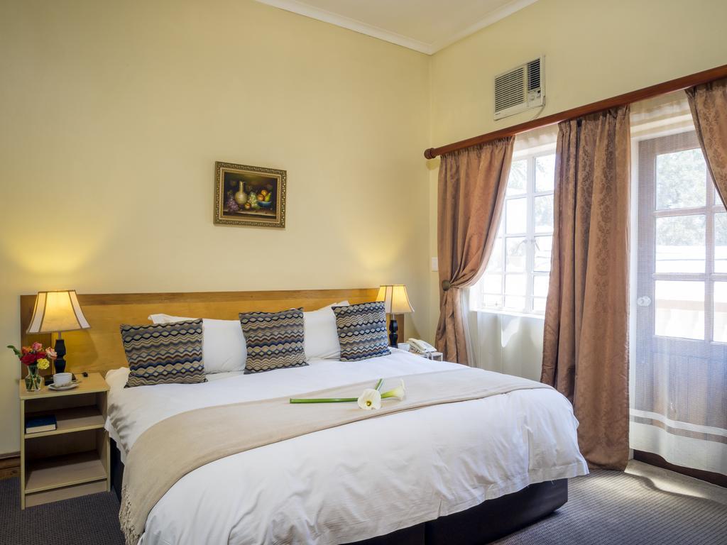 The Elegant Lodge Menlo Park Pretoria Bagian luar foto