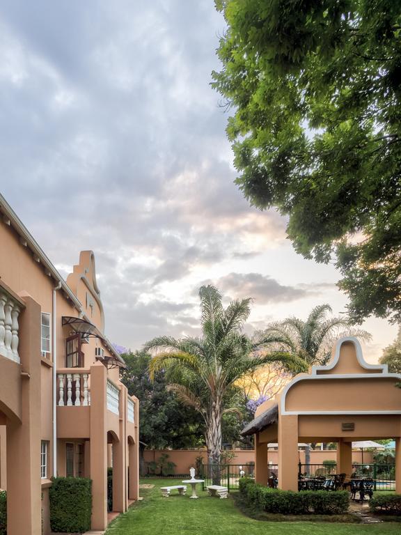 The Elegant Lodge Menlo Park Pretoria Bagian luar foto