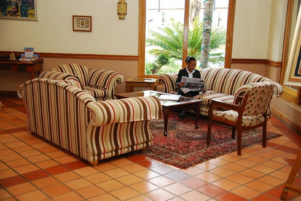 The Elegant Lodge Menlo Park Pretoria Bagian luar foto